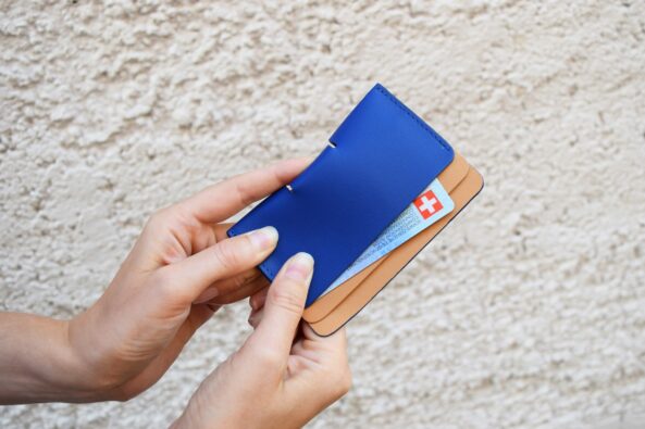 Prouve-Card-Holder-blue