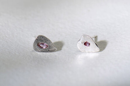 Earstuds Rose Sapphire