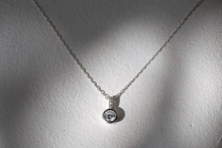 Necklace With Solitaires