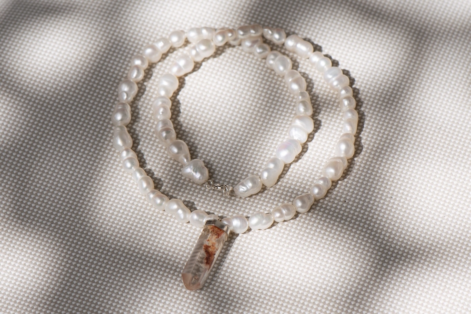 Necklace Pearl With Lodolite Quartz