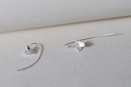 Alternative view of Earrings Petal Flower Long