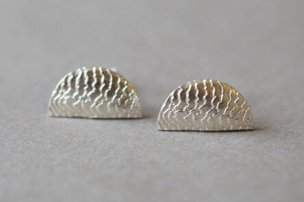 Earstuds Sepia