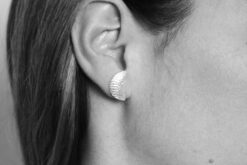 Earstuds Sepia