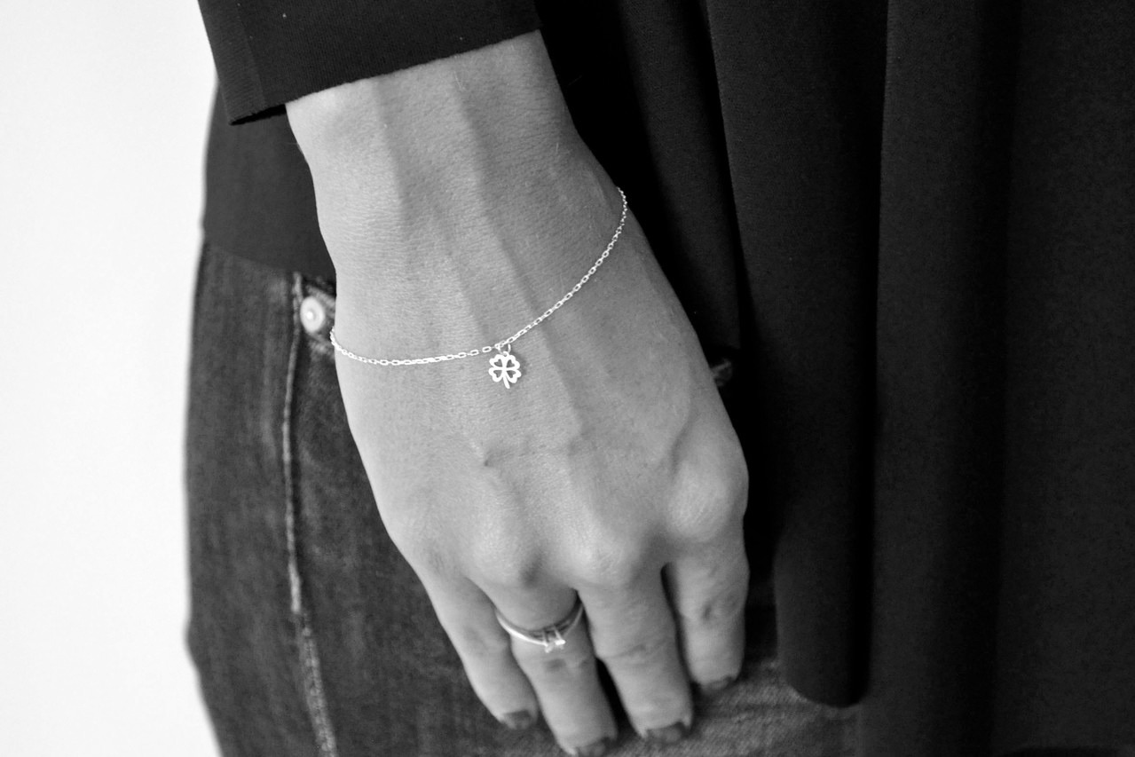 Bracelet tiny Clover Leaf