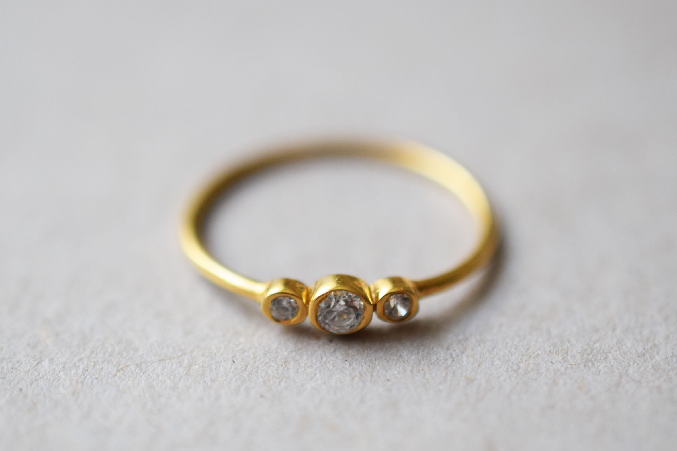 Ring 3 tiny Zirconia