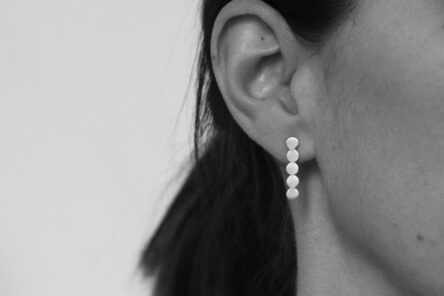 Earstuds Dotty Long