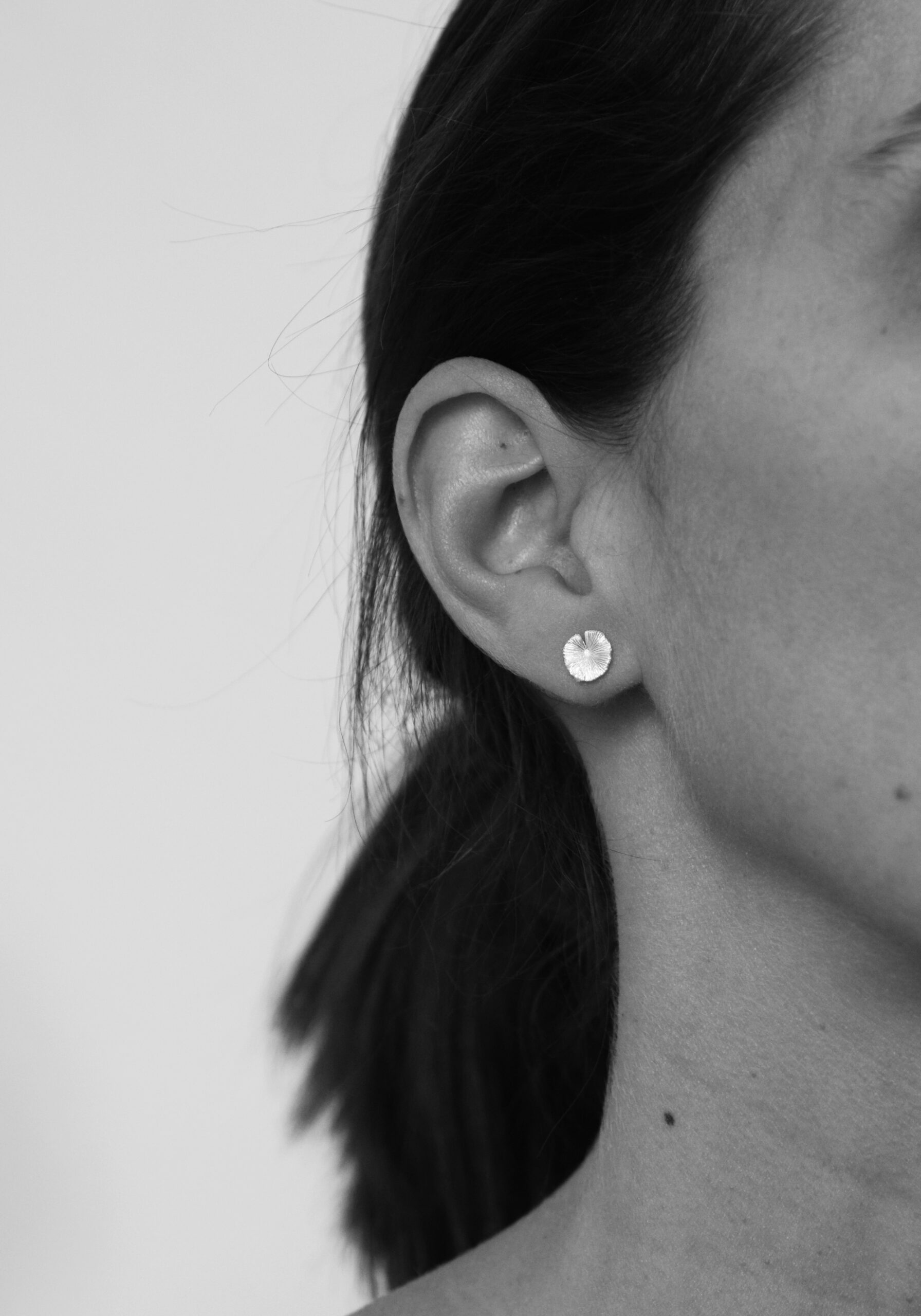 Earstuds Water Lily