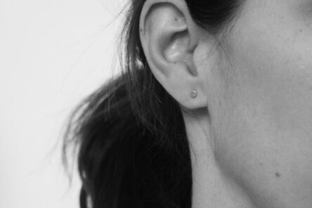 Earstuds tiny Dot