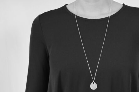 Necklace amor vincit omnia