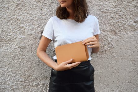 Klint_Purse_tan