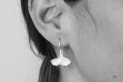 Alternative view of Earrings Gingko