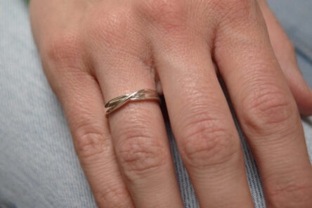 Alternative view of Ring Organic Twist