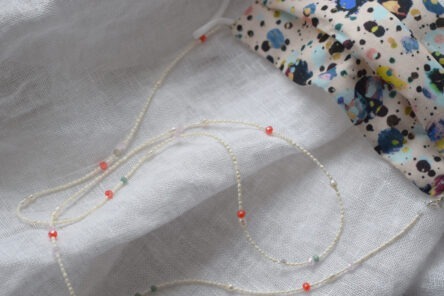 Alternative view of Mask Chain Pearl