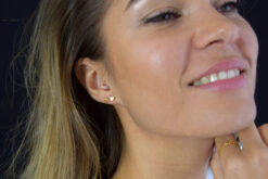 Alternative view of Earstuds shiny Heart