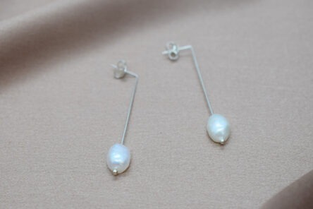 Earrings Oval Pearl
