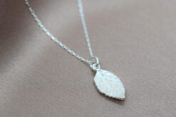 Alternative view of Necklace Autumn Leaf