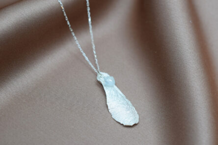 Alternative view of Necklace Maple With Aquamarine Gemstone