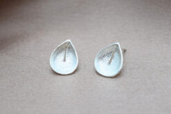 Earstuds Dropcut