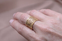 Alternative view of Ring Organic Cutout