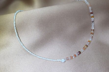 Necklace Pearl & Sun Stone