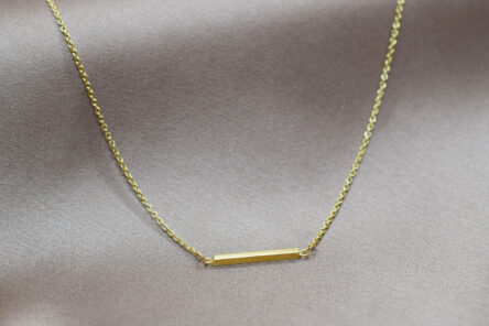 Necklace Bar