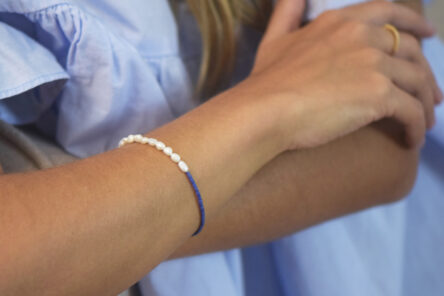 Alternative view of Bracelet Pearl & Blue Bead