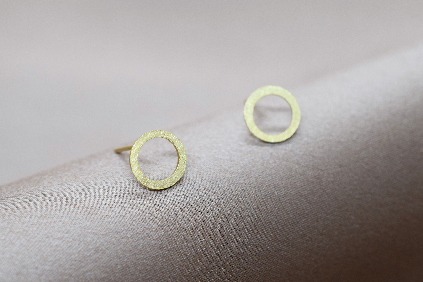 Earstuds Brushed Circle – Bild 3