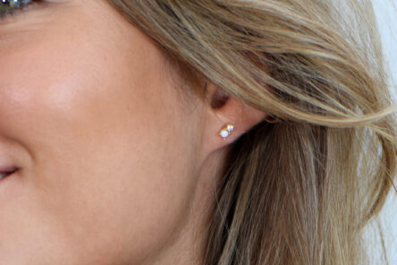 Alternative view of Earstuds Opal With Zirconia