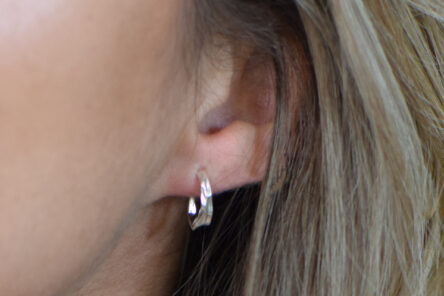 Alternative view of Hoops Organic & Hammered