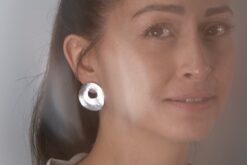 Alternative view of Earrings Ovale Silver Medium