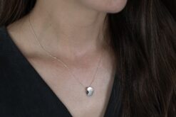 Alternative view of Necklace Blue Sapphire