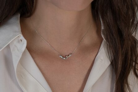 Alternative view of Necklace Capsule Wave