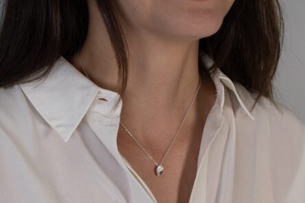 Alternative view of Necklace Capsule With Orange Sapphire