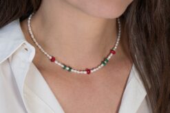 Alternative view of Necklace Malachite and Red Coral