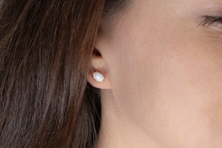 Alternative view of Earstuds Ovale Opal