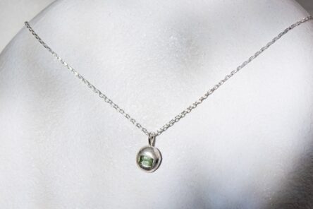 Necklace light Green Turmaline Baguette