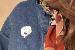 Alternative view of Pin Organic Shape