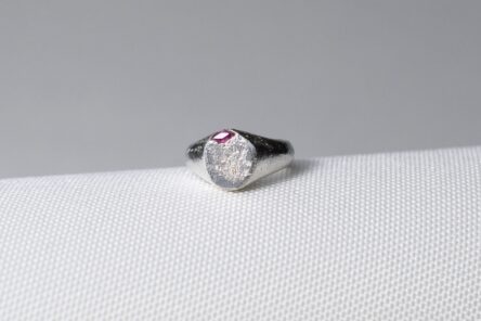 Ring With Pink Sapphire Size 45
